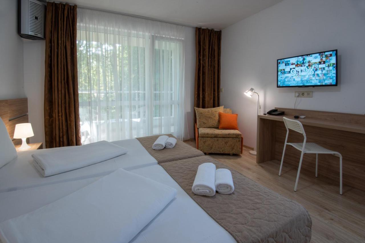 Ariana Hotel Kiten  Exteriör bild